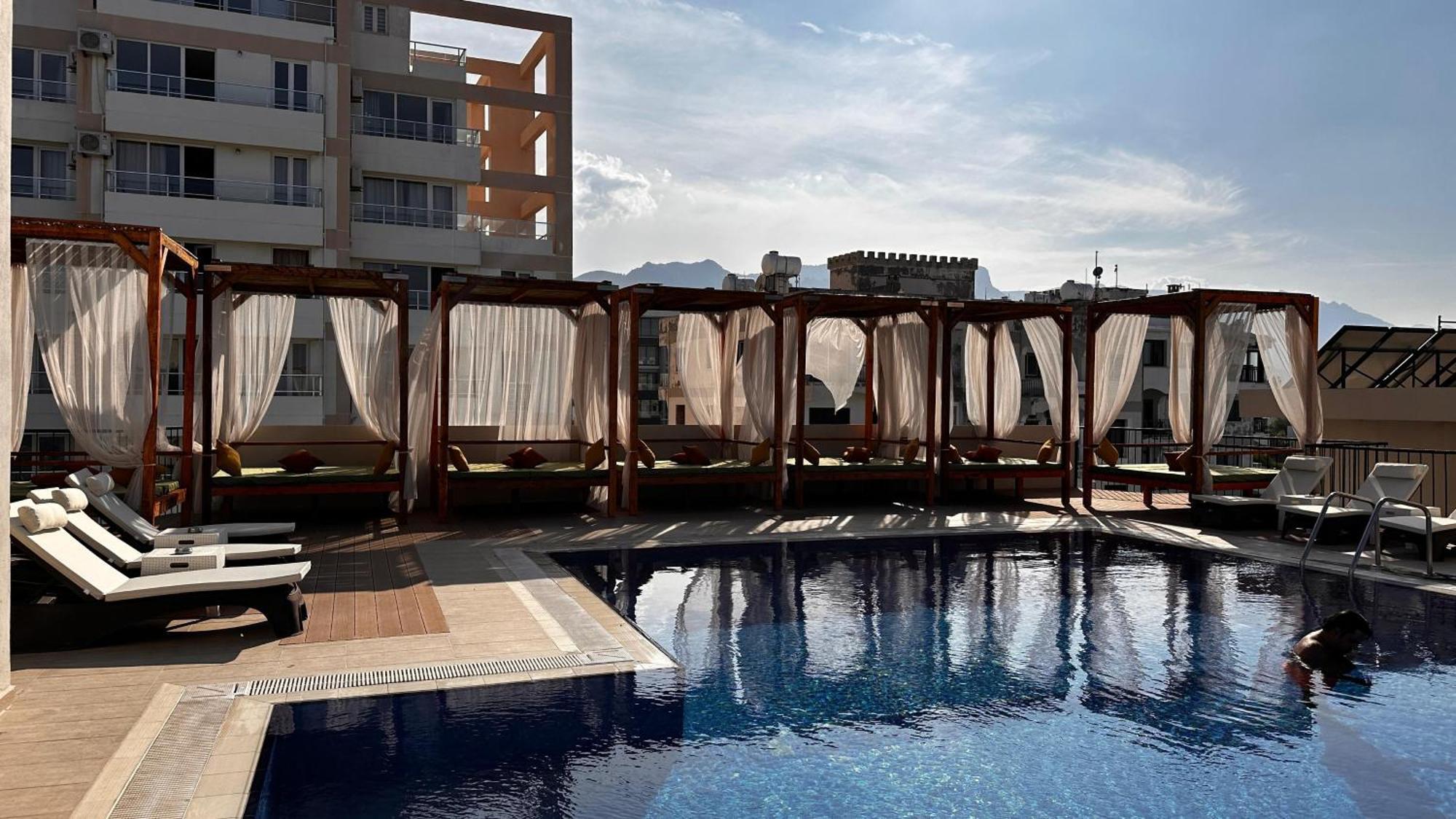 Olivia Palm Hotel Kyrenia  Extérieur photo
