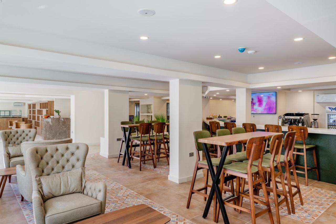 Olivia Palm Hotel Kyrenia  Extérieur photo